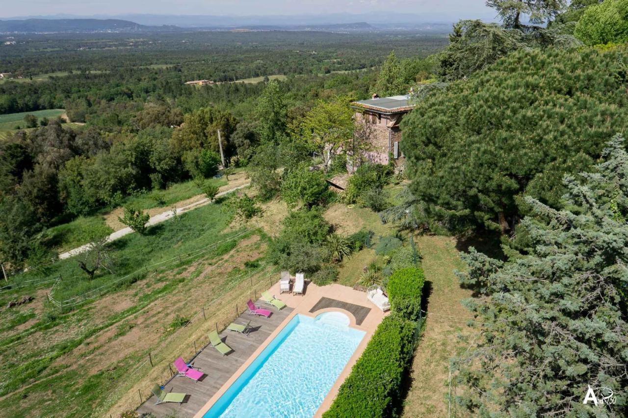 Bed&breakfast La Maison De Nathalie Les Mayons Buitenkant foto