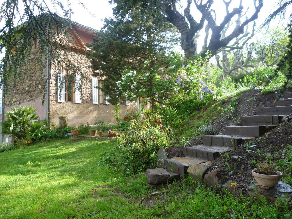 Bed&breakfast La Maison De Nathalie Les Mayons Buitenkant foto